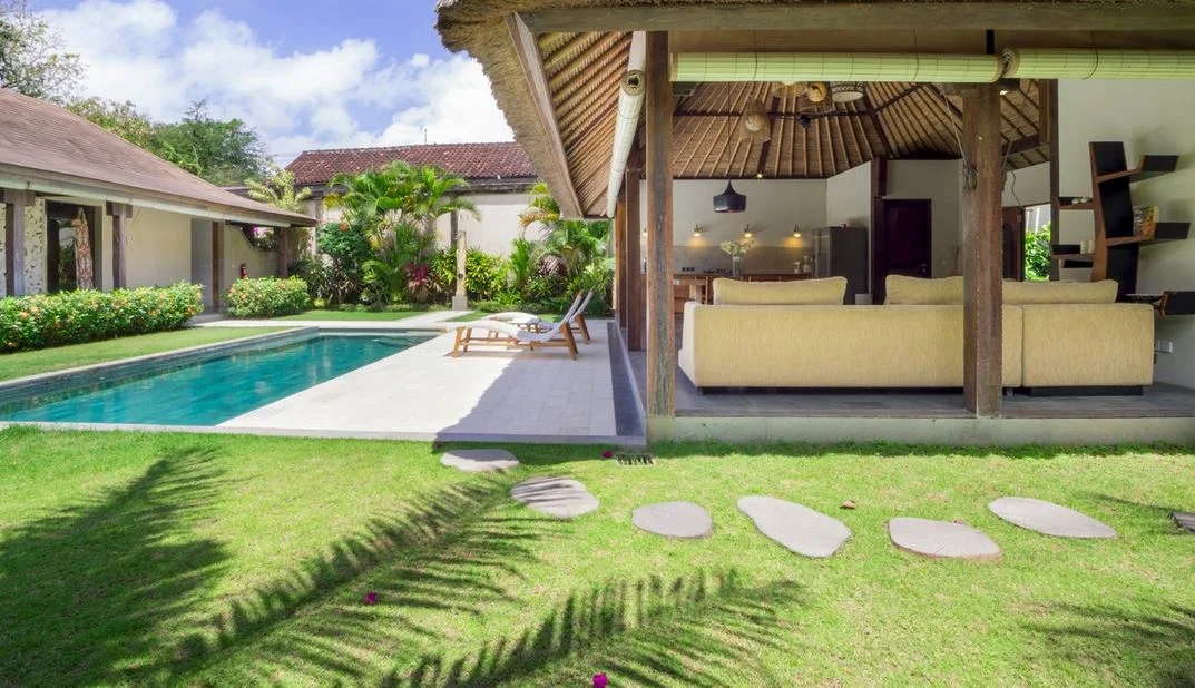 Tropical 2-Bedroom Villa with Private Pool in Uluwatu — image 4