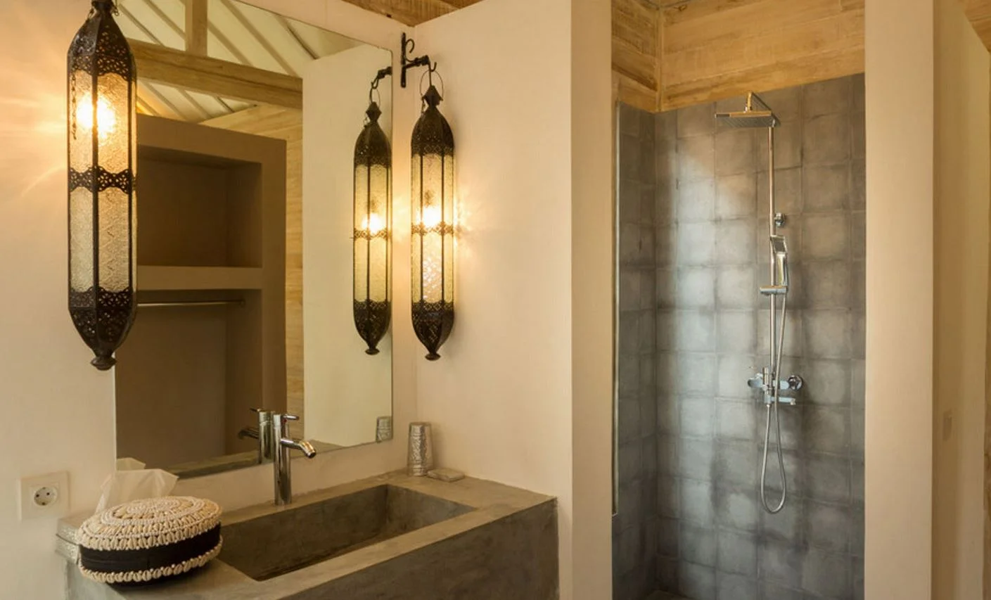 Tropical 6BR Villa Retreat in Kerobokan — image 12
