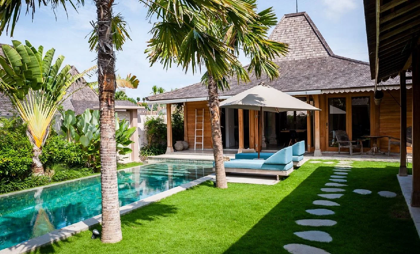 Tropical 6BR Villa Retreat in Kerobokan — image 5