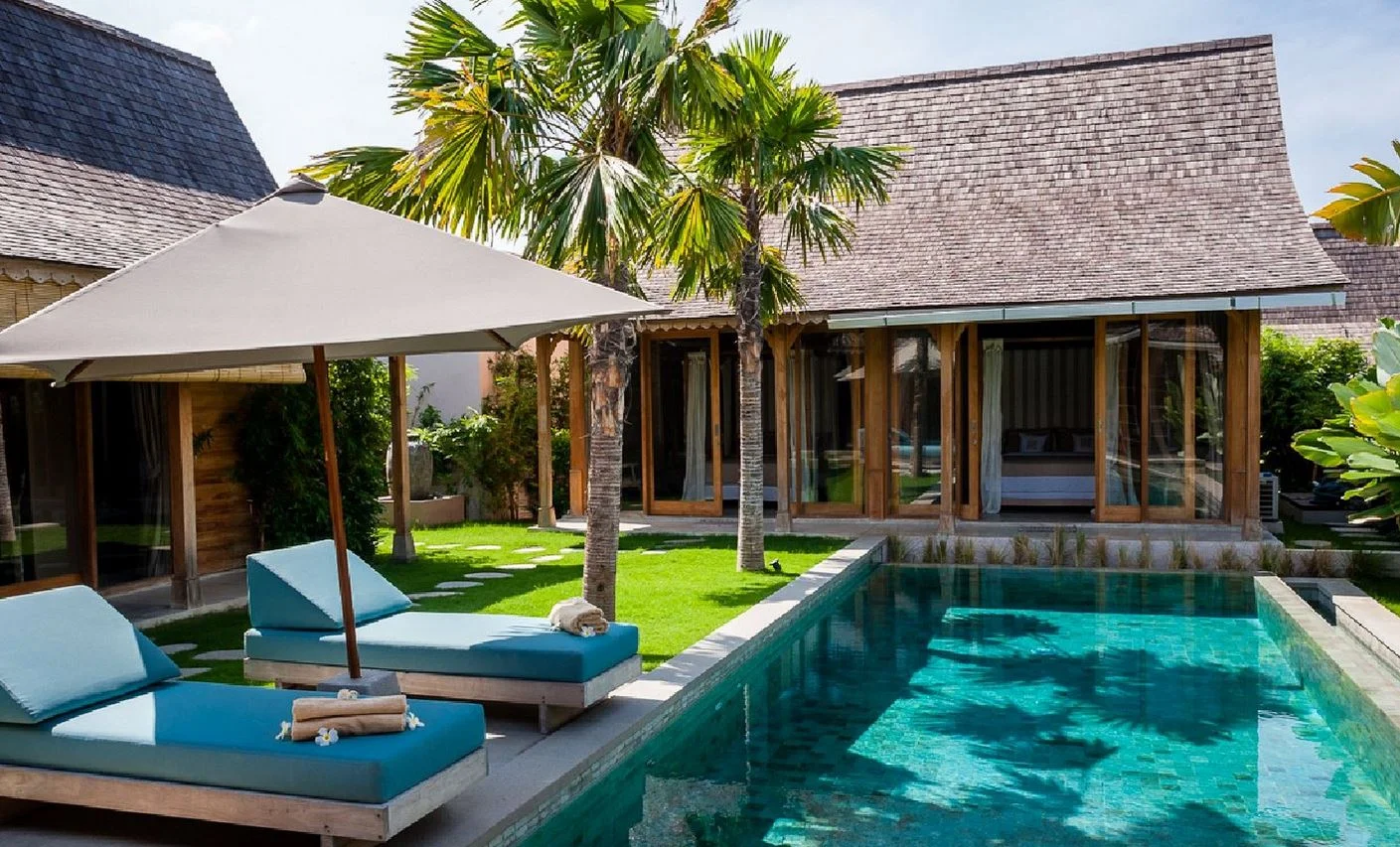 Tropical 6BR Villa Retreat in Kerobokan