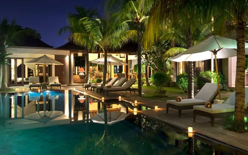 Luxurious 12-Bedroom Villa Estate in the Heart of Seminyak — image 7