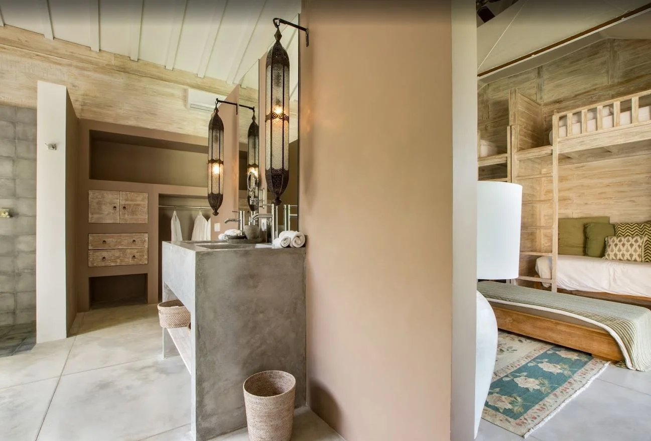 Villa Kerobokan BVI44392 – Luxury 6 to 8-Bedroom Villa Complex with Traditional Balinese Charm in Kerobokan — image 15