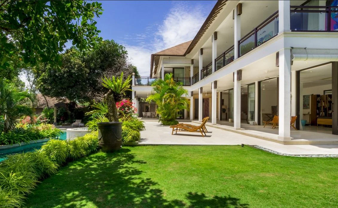 Spacious 4-Bedroom Luxury Villa with Private Pool, AC Living Room & Billiard Lounge – Uluwatu, Bali — image 3