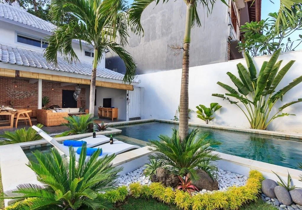 Villa Seminyak Traditional Elegance, 2 & 3 Bedrooms in Prime Seminyak Location