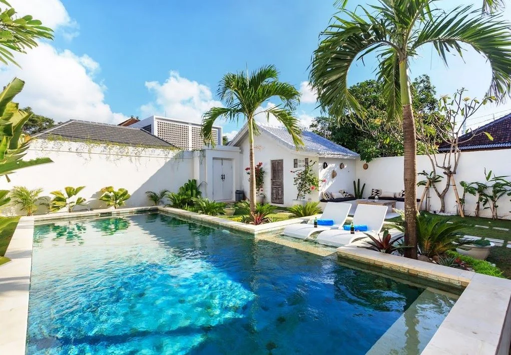 Villa Seminyak Traditional Elegance, 2 & 3 Bedrooms in Prime Seminyak Location — image 4