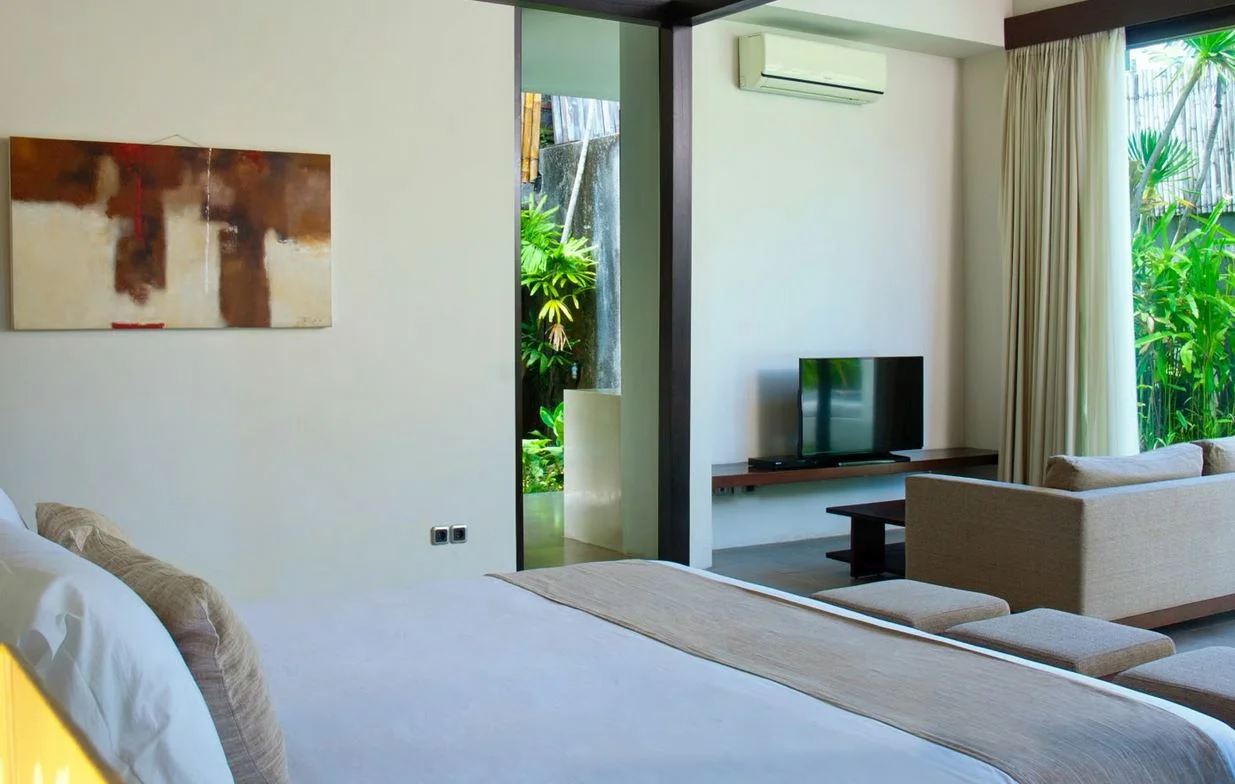 Stylish 2BR Villa in Central Seminyak – Walk to Eat Street & Beach — image 12