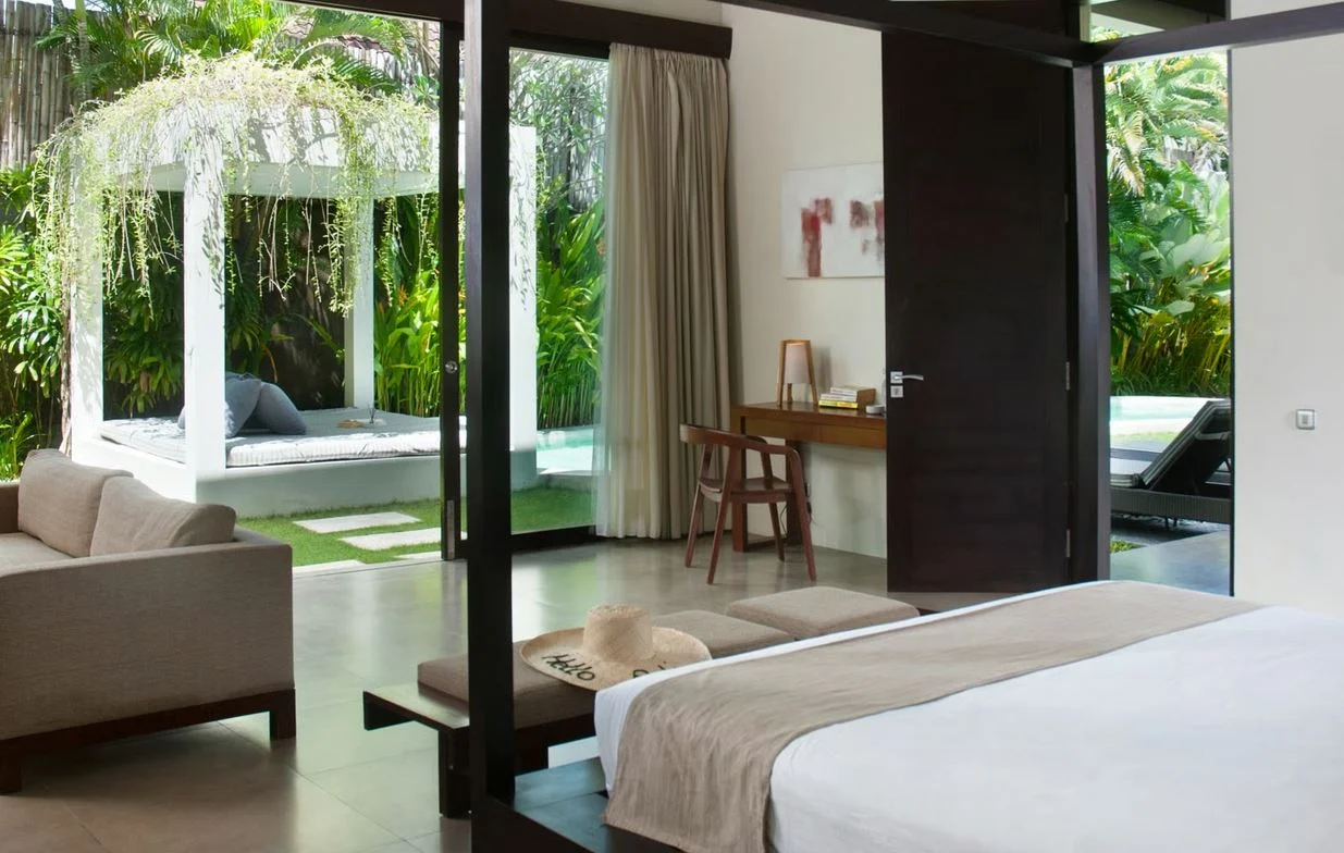 Stylish 2BR Villa in Central Seminyak – Walk to Eat Street & Beach — image 11
