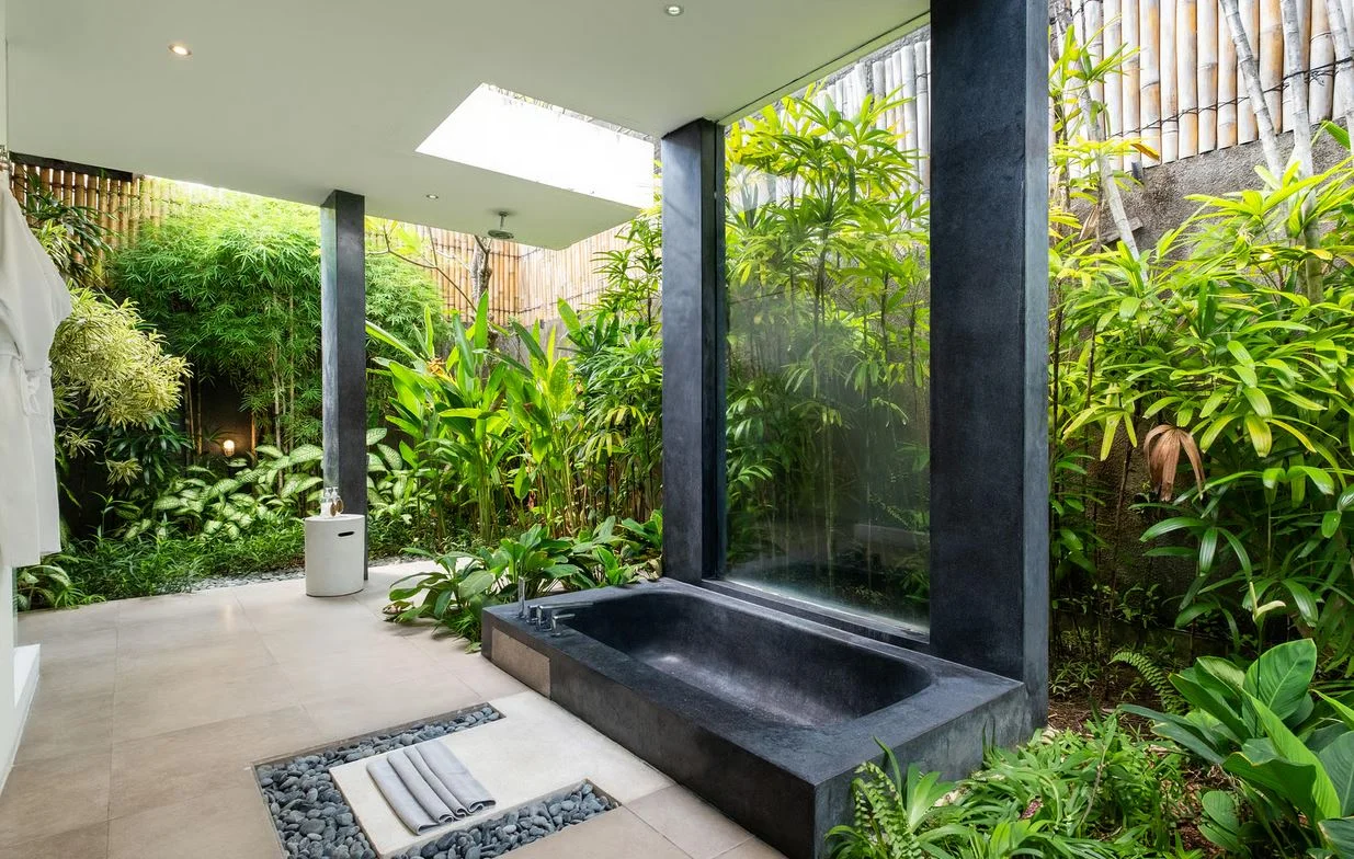 Stylish 2BR Villa in Central Seminyak – Walk to Eat Street & Beach — image 8