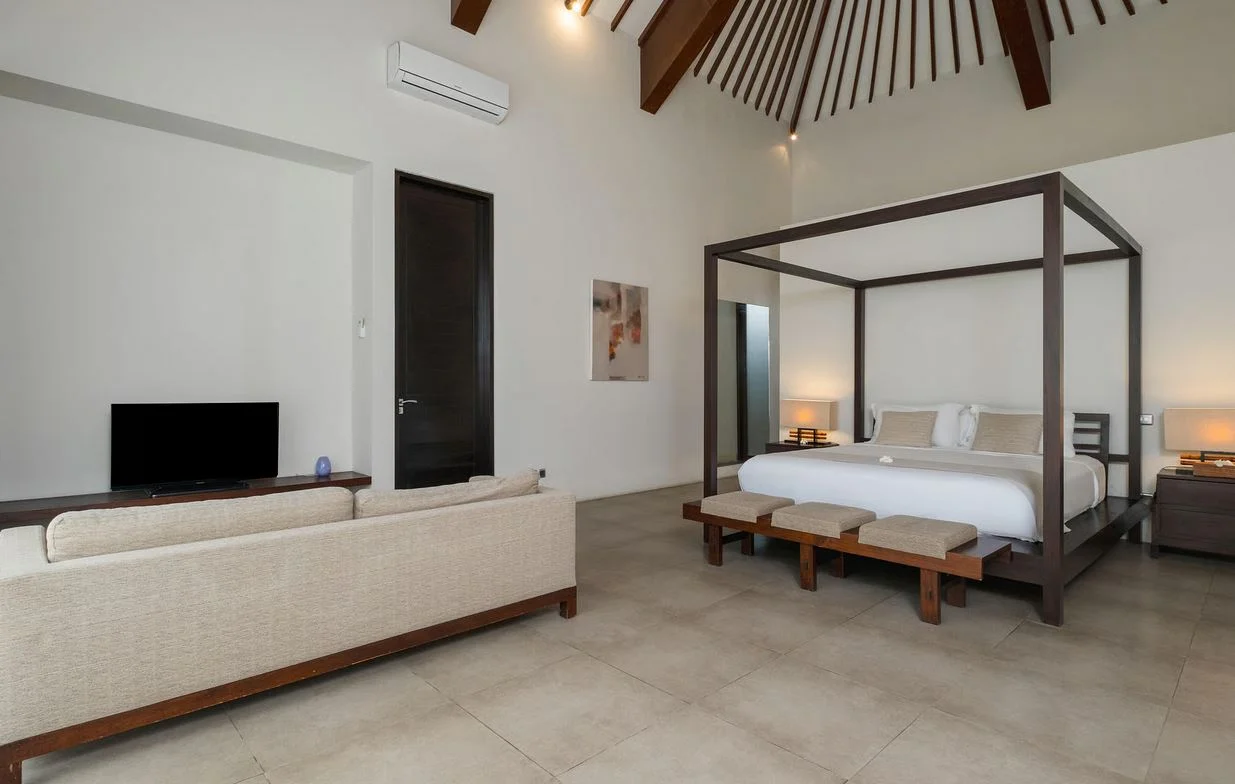 Stylish 2BR Villa in Central Seminyak – Walk to Eat Street & Beach — image 7