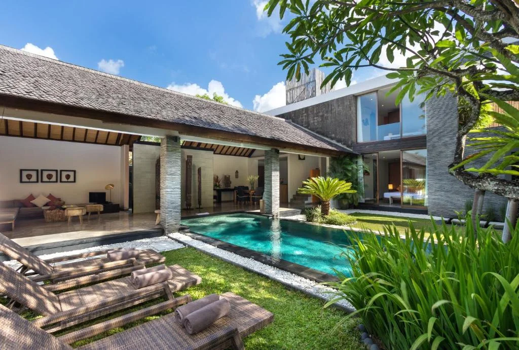 Stylish 3BR Villa with Pool in Trendy Petitenget, Seminyak — image 9