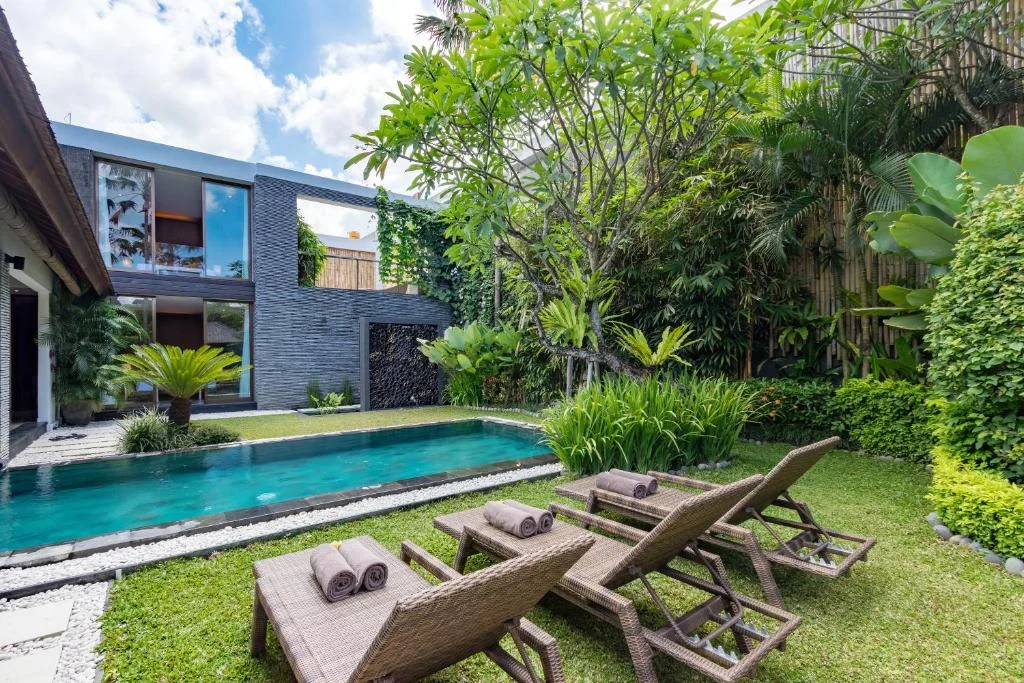 Stylish 3BR Villa with Pool in Trendy Petitenget, Seminyak — image 5