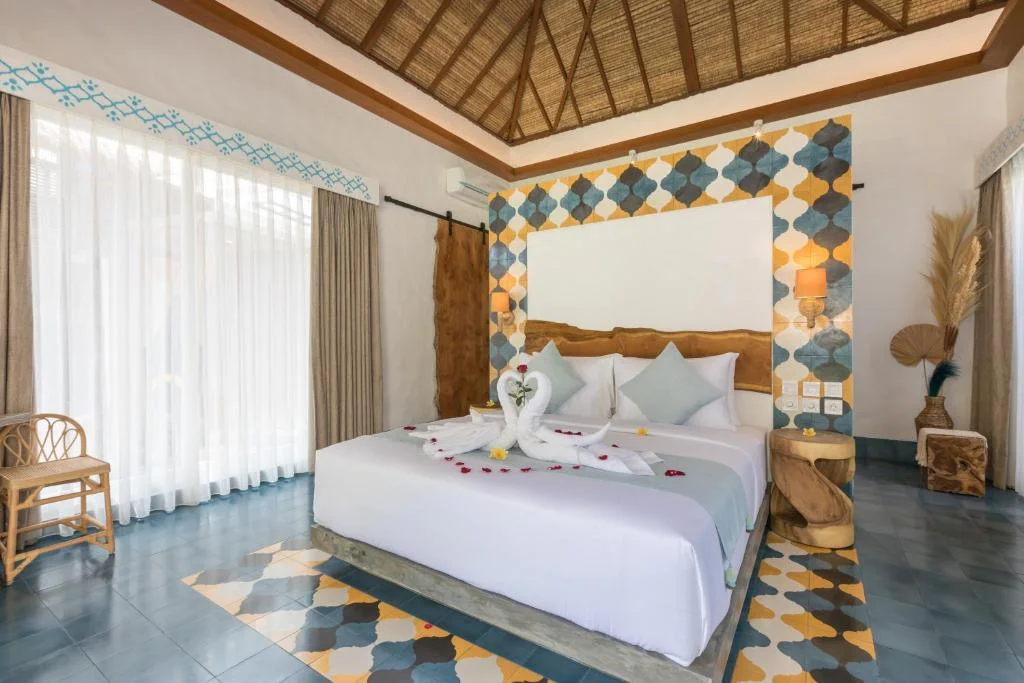 Stylish 3-Bedroom Mediterranean Villa in Canggu – Perfect for Groups, Events, or Peaceful Retreats — image 19
