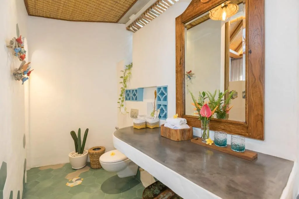 Stylish 3-Bedroom Mediterranean Villa in Canggu – Perfect for Groups, Events, or Peaceful Retreats — image 12