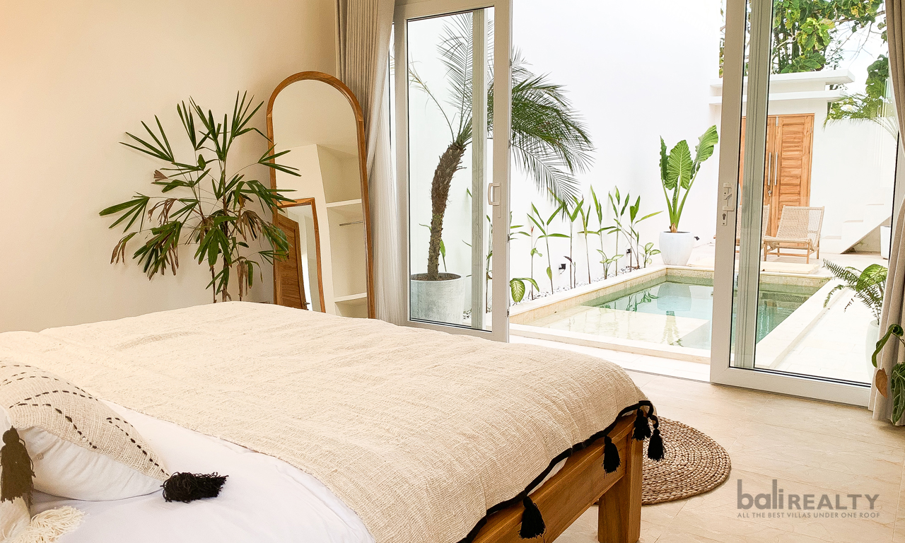 Charming Minimalist Two-Bedroom Villa in Balangan’s Orange Zone, Steps from the Beach 2597 — image 10