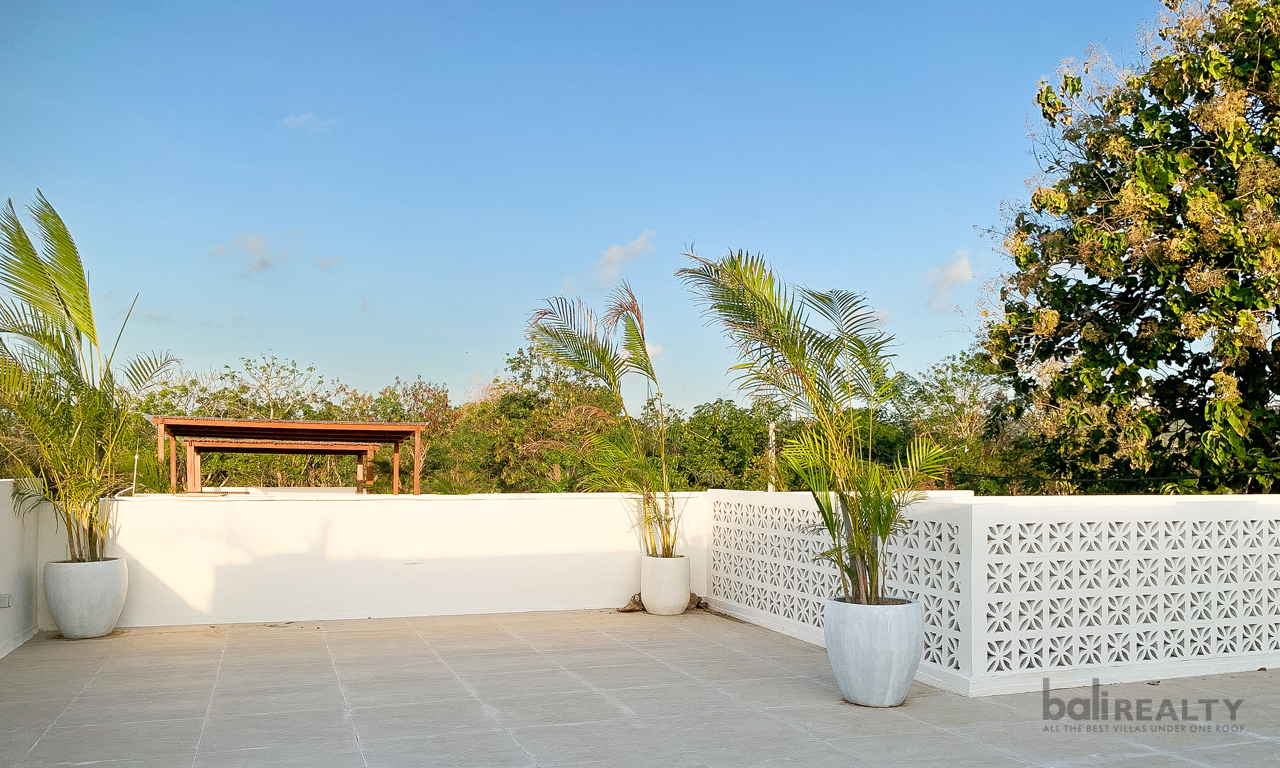 Charming Minimalist Two-Bedroom Villa in Balangan’s Orange Zone, Steps from the Beach 2597 — image 14