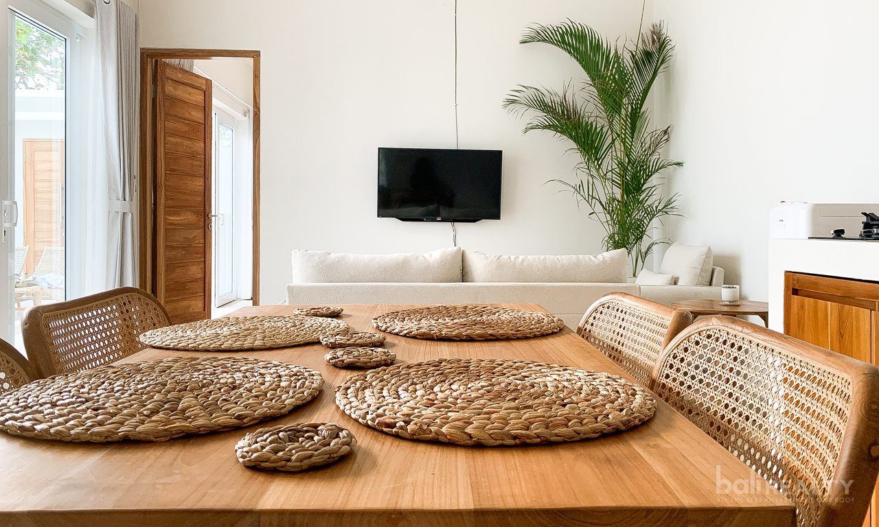 Charming Minimalist Two-Bedroom Villa in Balangan’s Orange Zone, Steps from the Beach 2597 — image 5