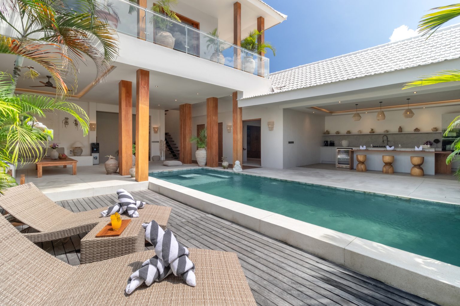 Villa Crusoe ~ Asia Holiday Retreats, Luxury Villas. Handpicked by Experts — image 9