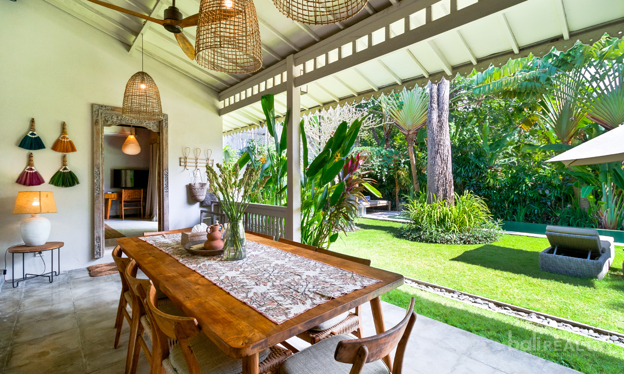 Spacious 3-Bedroom Leasehold Villa in Prime Batu Belig — image 9
