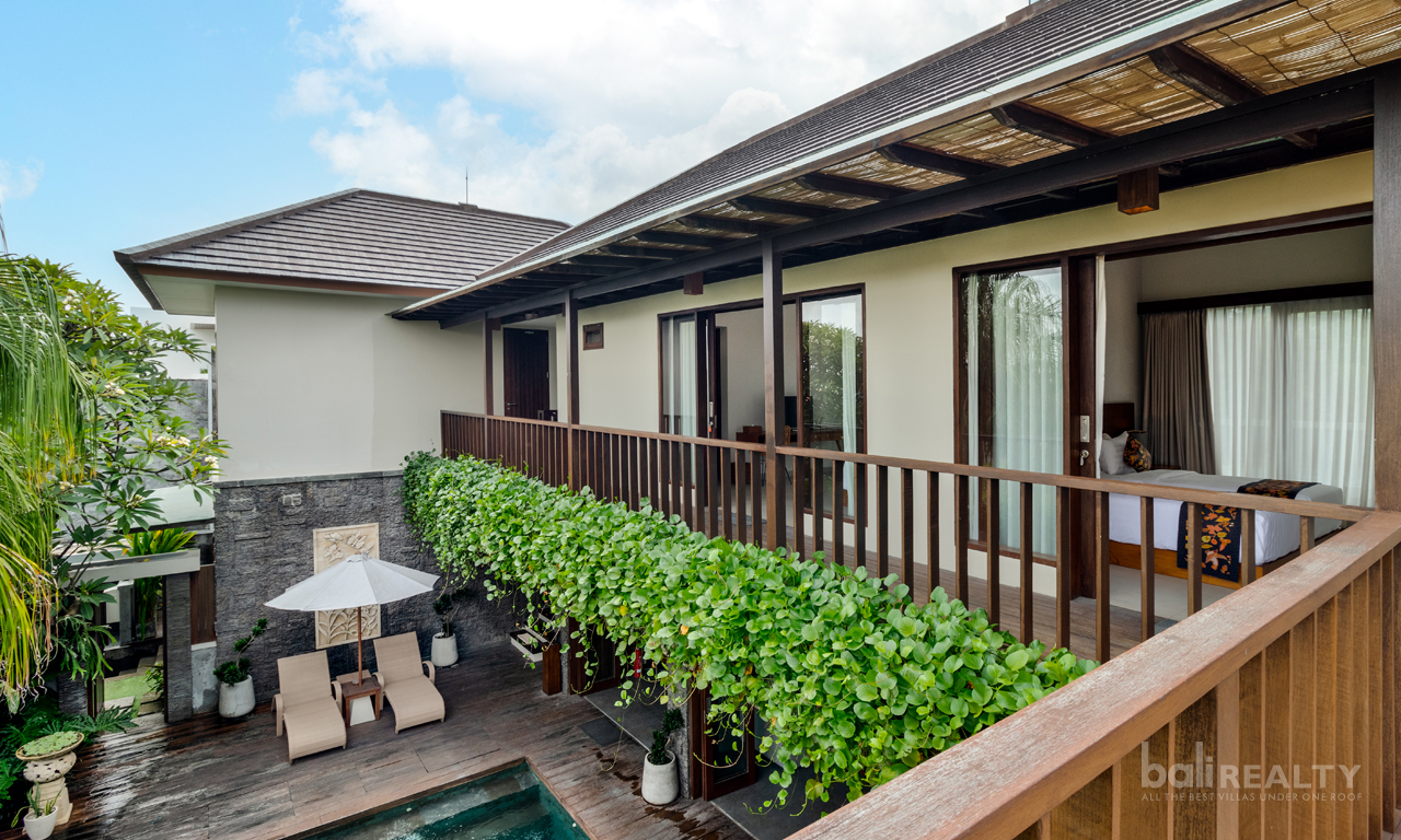 Freehold 5 Bedroom Villa With Two Adjoining Units in Prime Batu Bolong – Canggu! — image 14