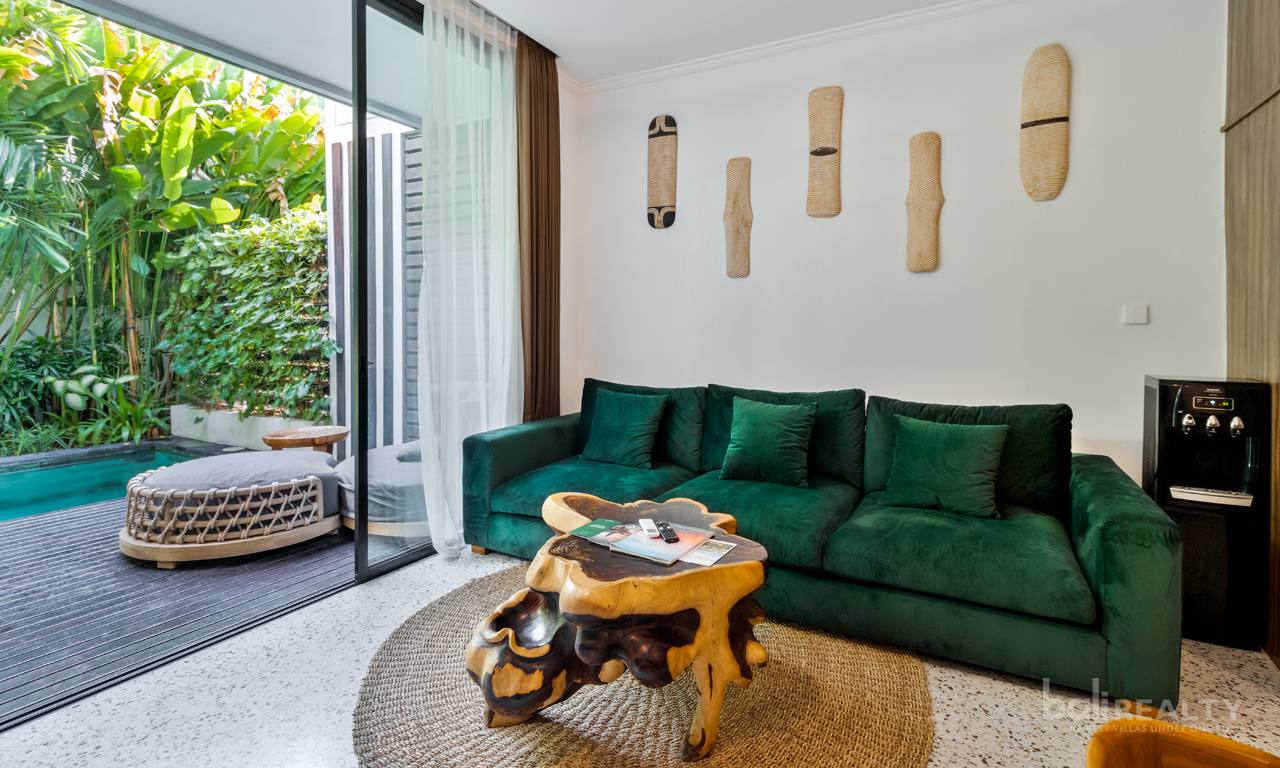 Smart Investment: Fully Furnished Two-Bedroom Villa with Contemporary Design, Just Steps from Berawa Beach — image 1