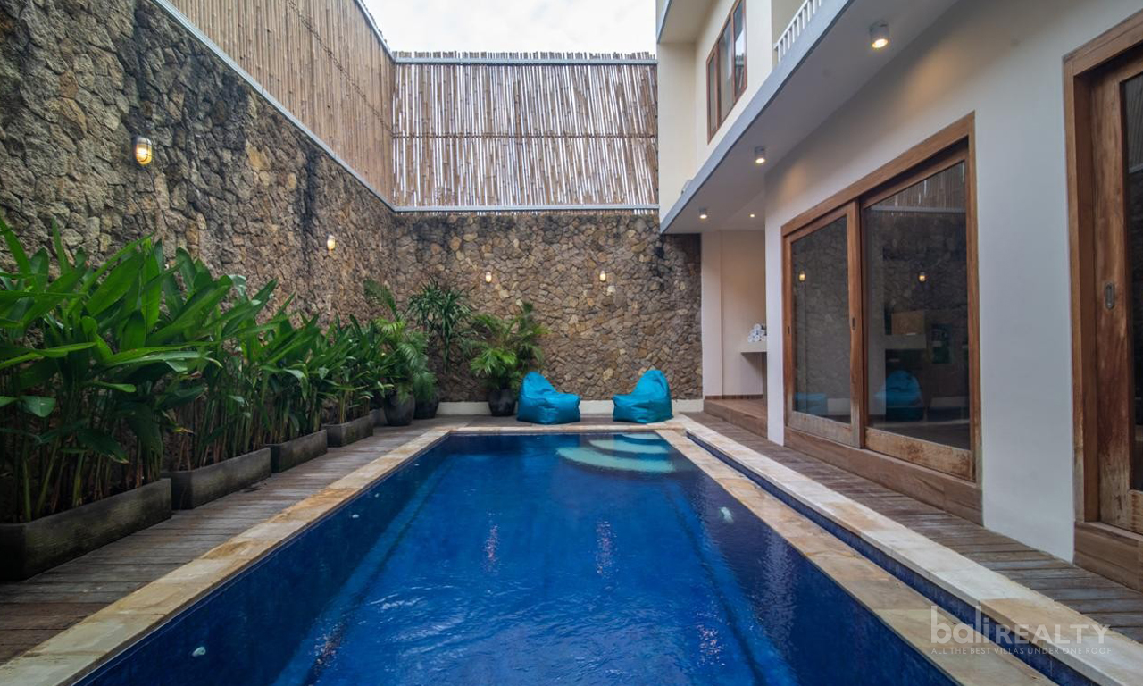Comfortable and Inviting Freehold Villa with 3 Bedrooms – Prime Berawa Location — image 1