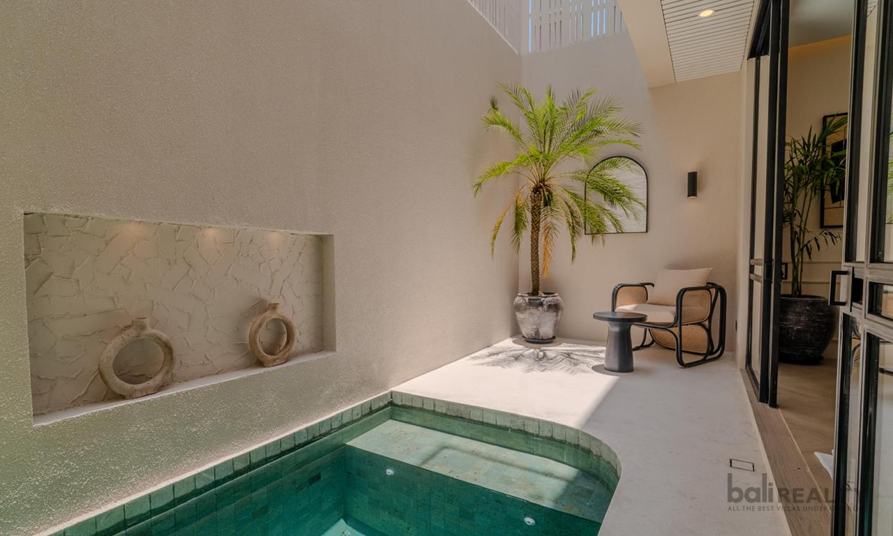 Stylish Two-Bedroom Villa with Long Lease in Berawa’s Prime Locale — image 7
