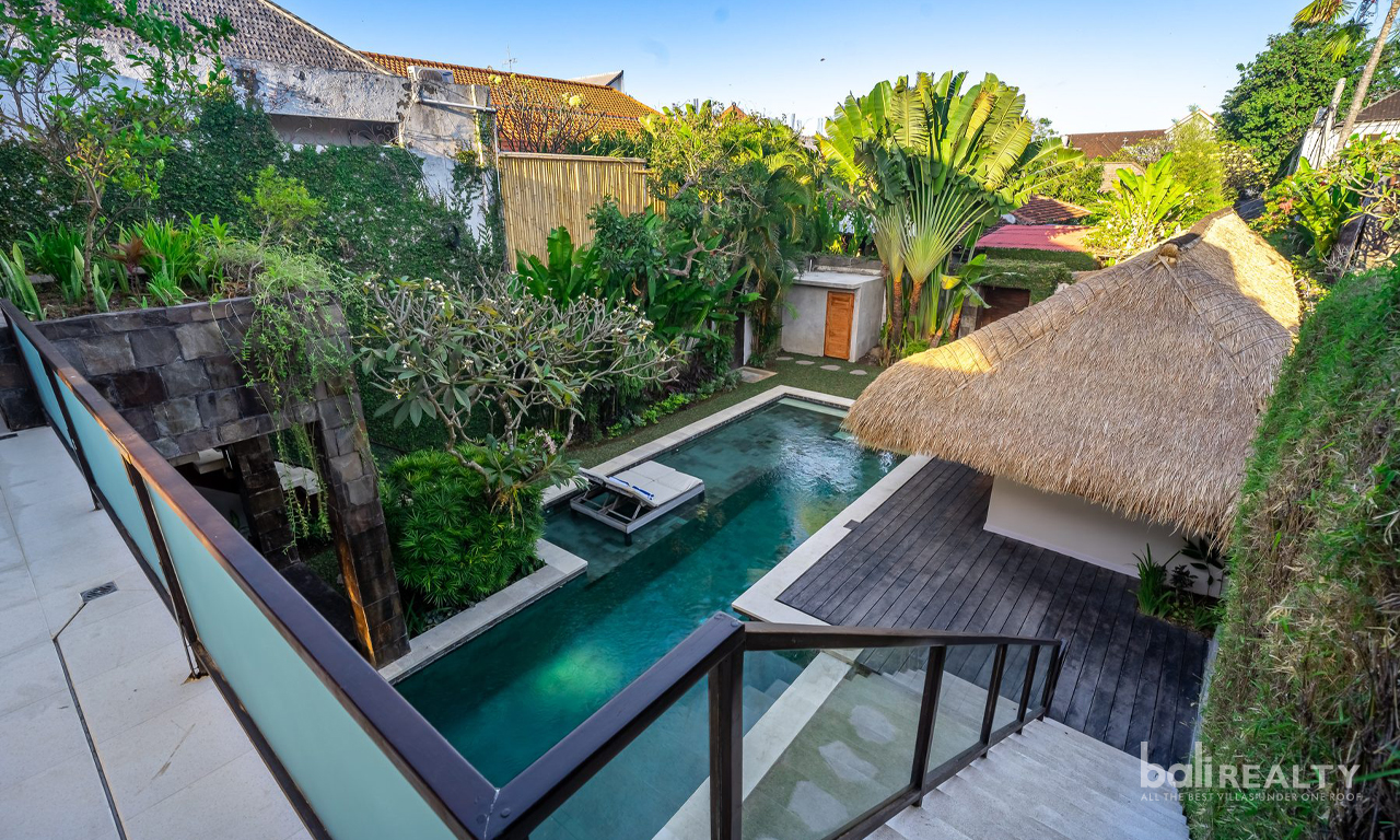 Spacious & Elegant 4-Bedroom Villa for Yearly Rent in Prime Berawa, Canggu – 3013