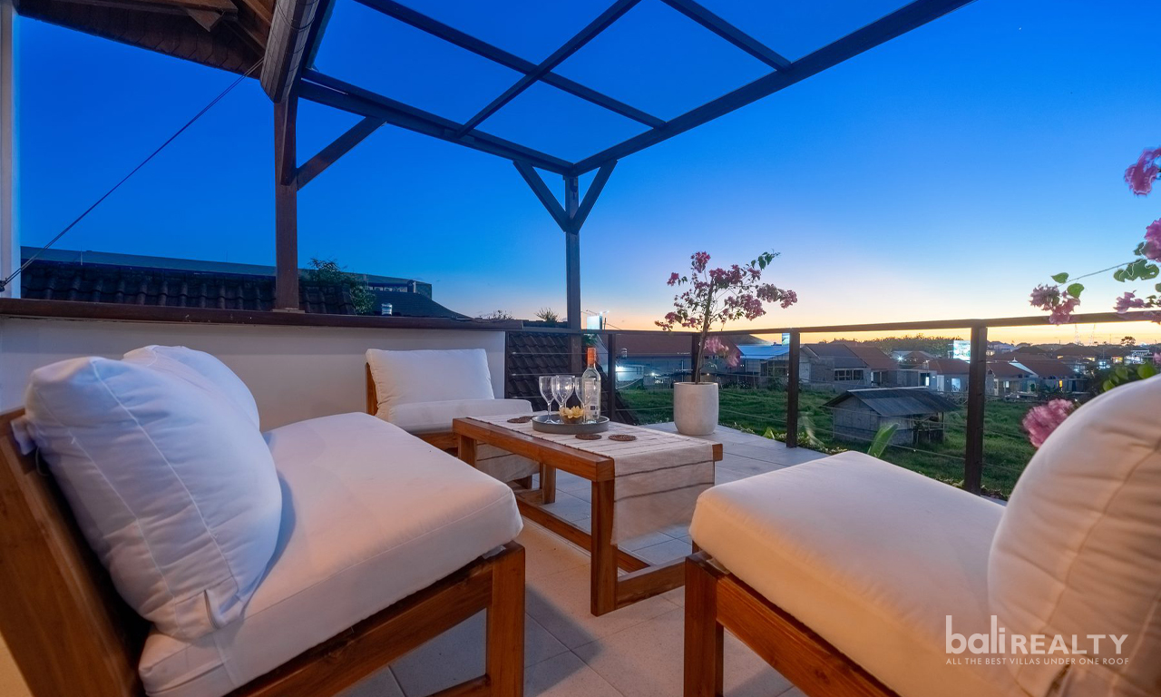 Spacious & Elegant 4-Bedroom Villa for Yearly Rent in Prime Berawa, Canggu – 3013 — image 15
