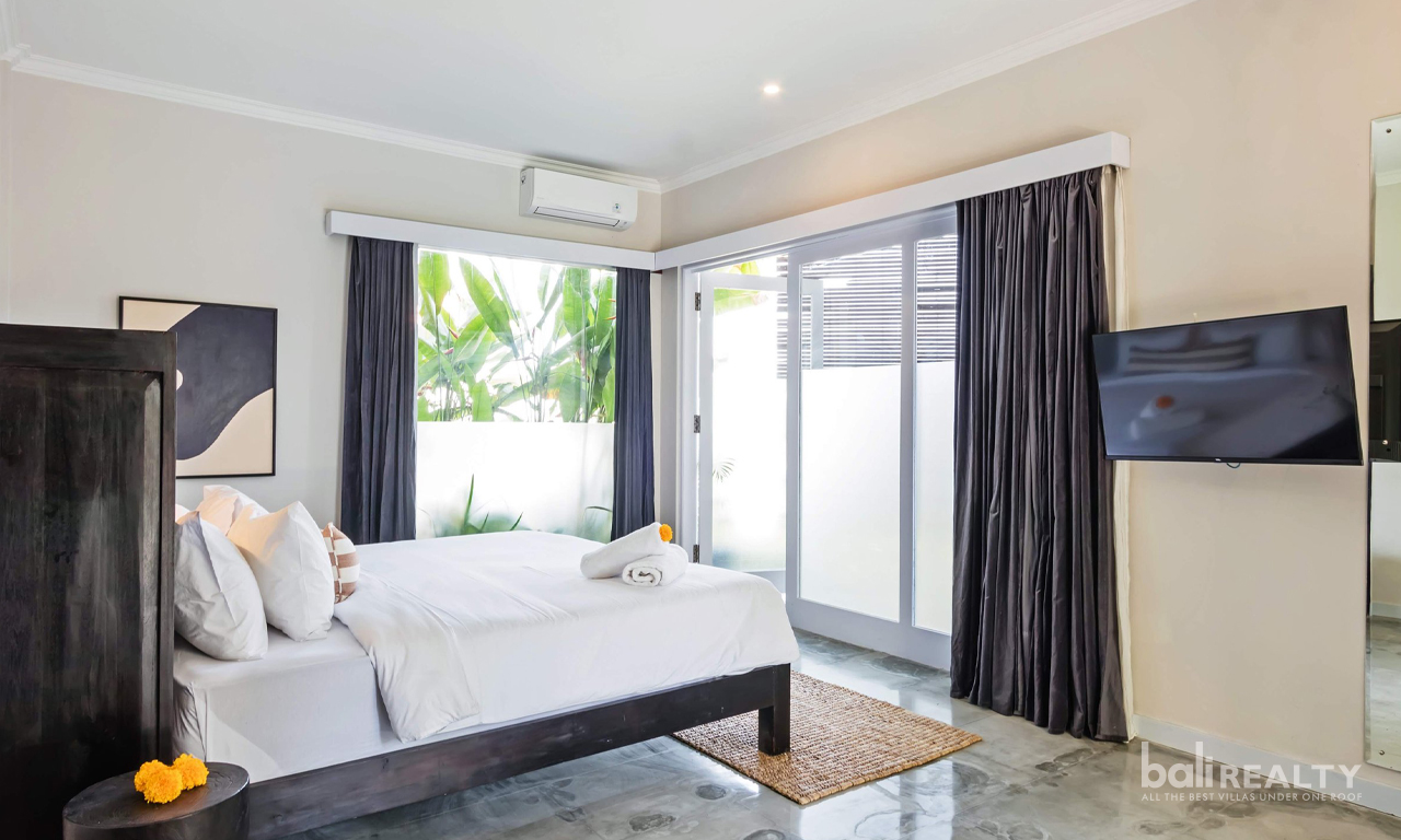 Spacious Four-Bedroom Villa in Prime Berawa – 3014 — image 10