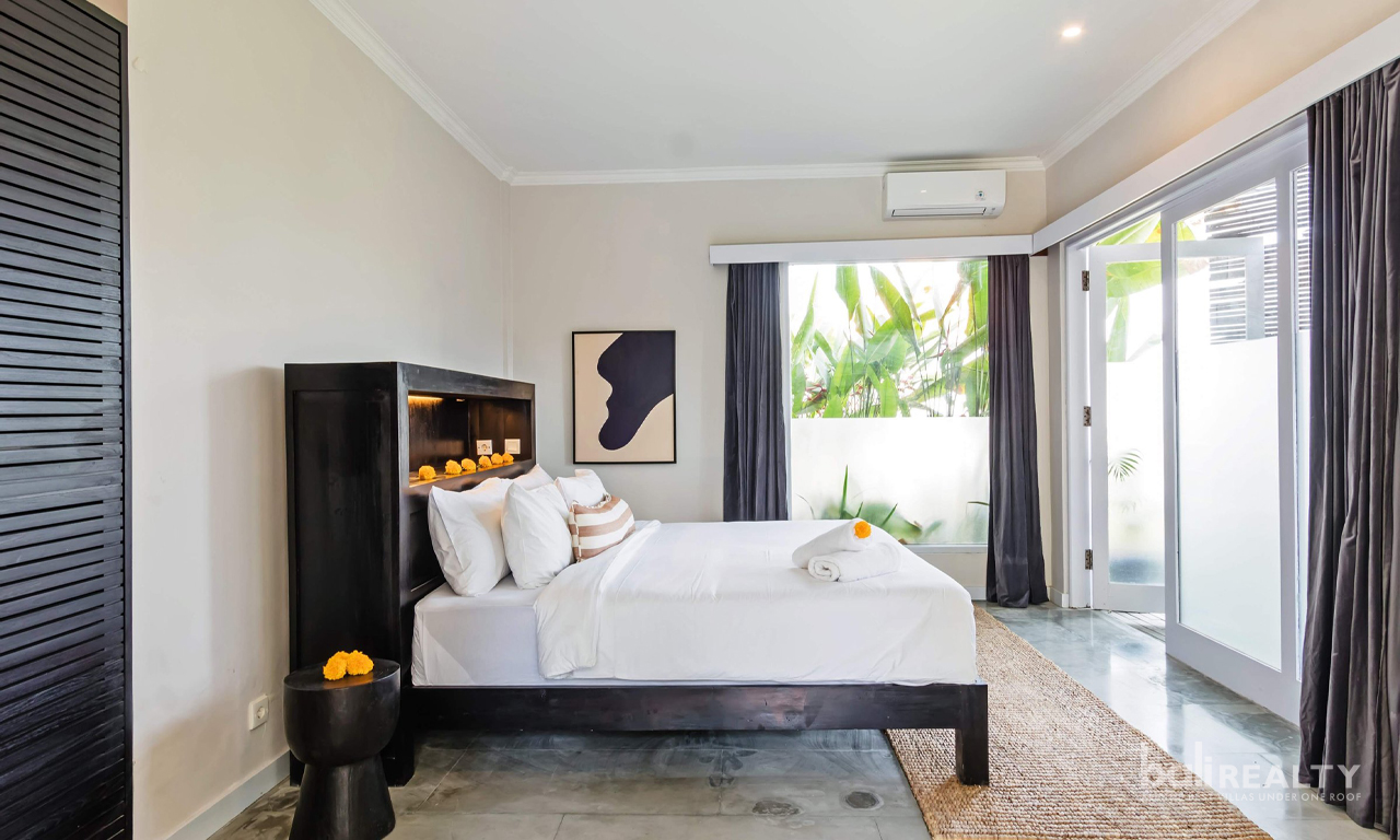 Spacious Four-Bedroom Villa in Prime Berawa – 3014 — image 11