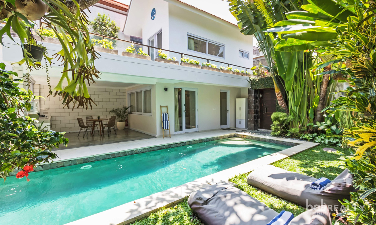 Spacious Four-Bedroom Villa in Prime Berawa – 3014 — image 1