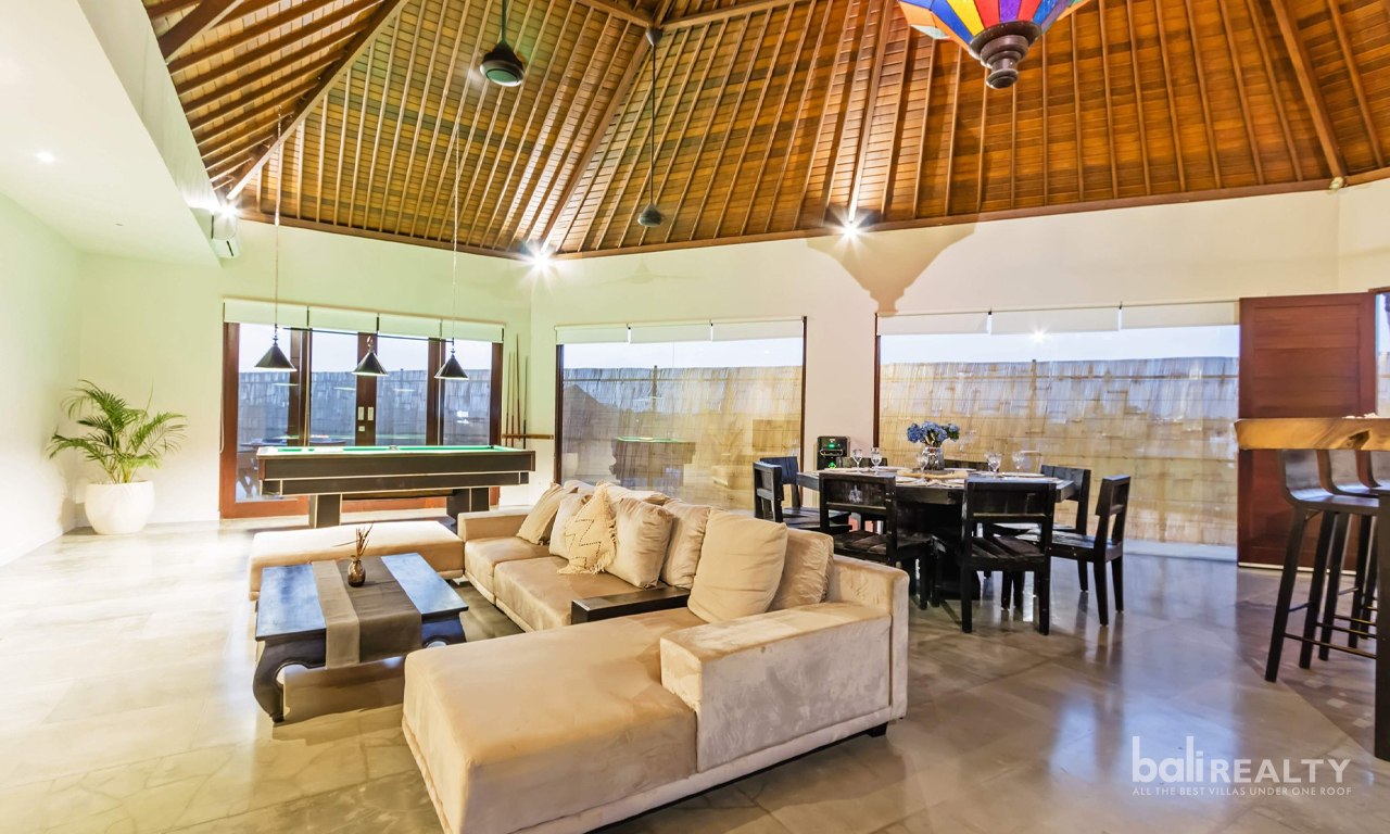 Spacious Four-Bedroom Villa in Prime Berawa – 3014 — image 4