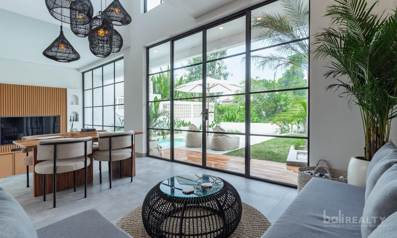 Fully Furnished Two-Bedroom Tropical Villa with Rice Field Views in Buduk’s Developing Area — image 3