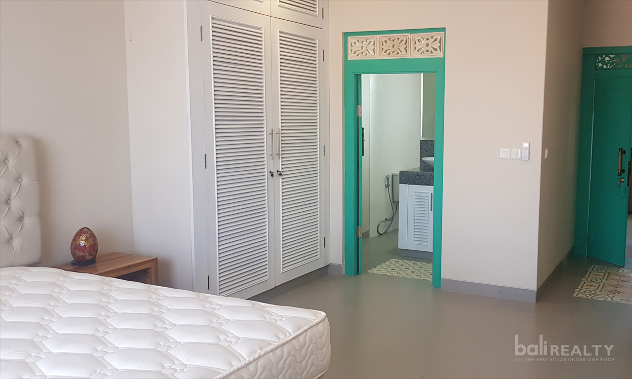 Brand new 2 bedroom Canggu villa for rent — image 4