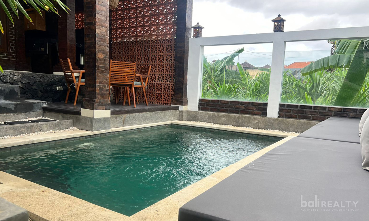 Two-Bedroom Balinese Tropical Villa with Rice Paddy and Sunset Views in Prime Canggu Locale — image 8