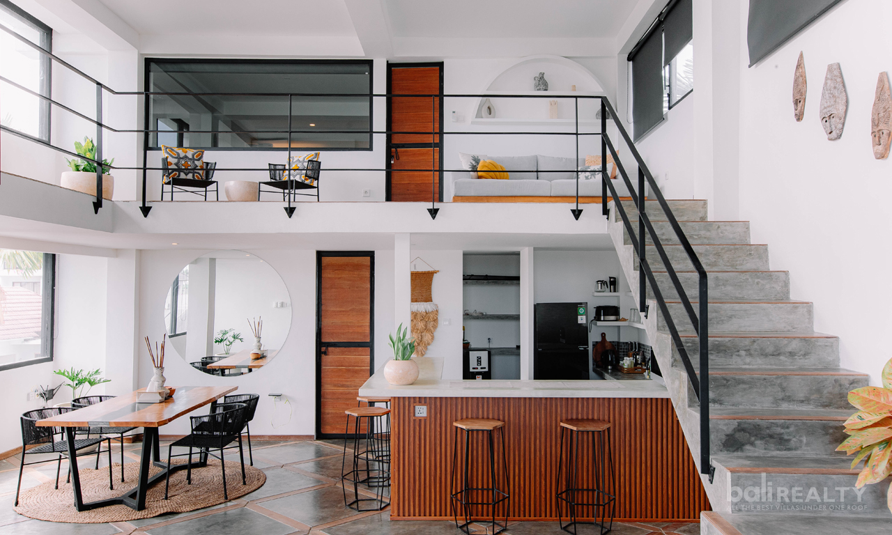 Prime Canggu Investment: Chic Two-Bedroom Townhouse Loft, Steps from Nelayan Beach! 2688 — image 2