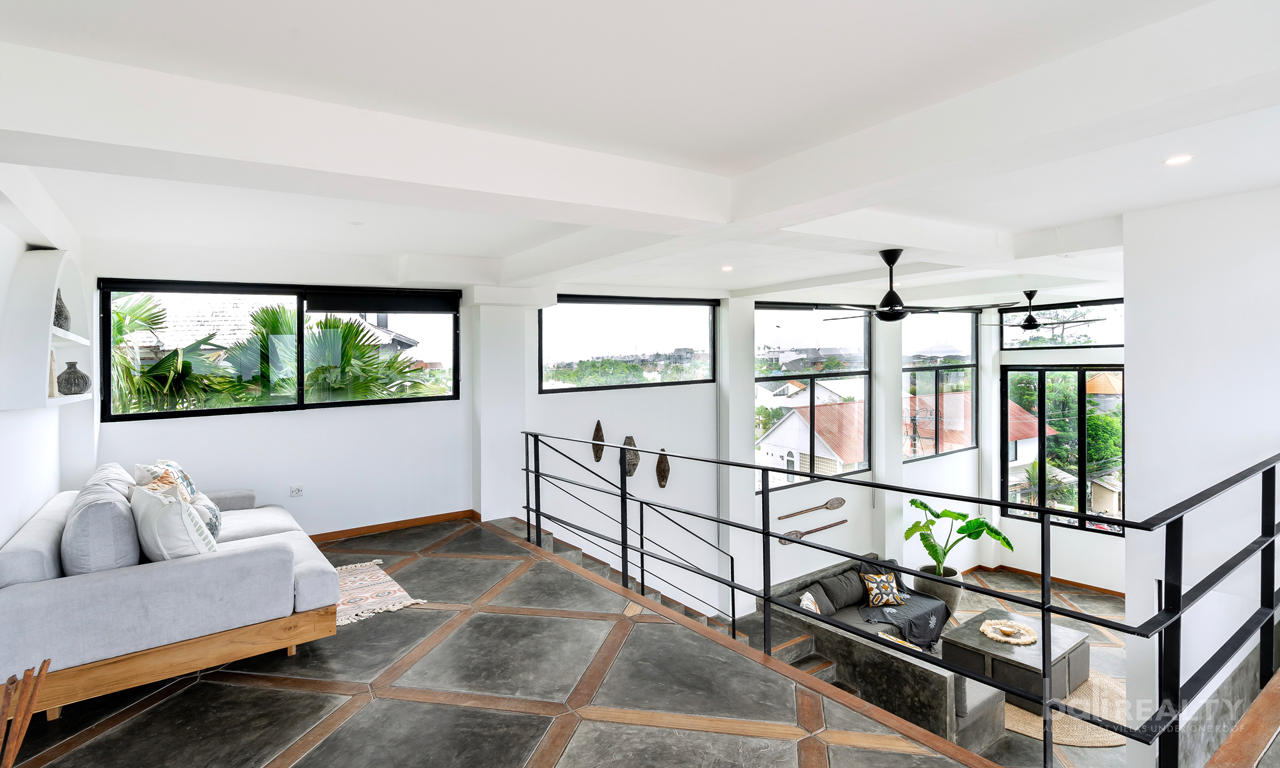 Prime Canggu Investment: Chic Two-Bedroom Townhouse Loft, Steps from Nelayan Beach! 2688 — image 5