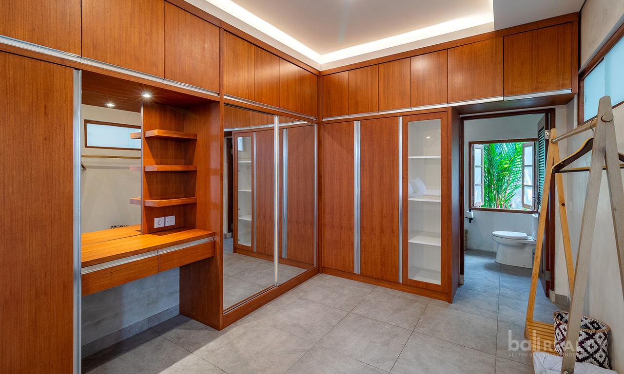 20-Year Leasehold Two-Bedroom Villa in Rapidly Developing Padonan, Canggu — image 7
