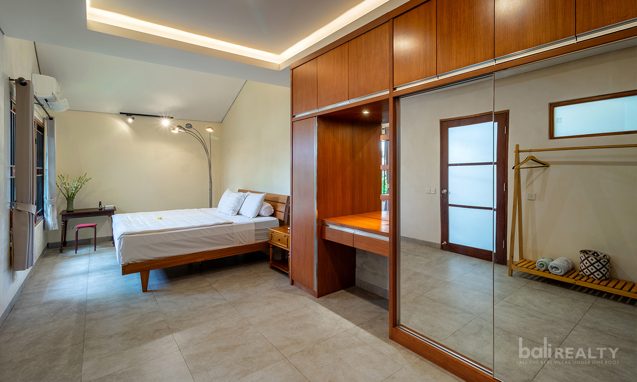 20-Year Leasehold Two-Bedroom Villa in Rapidly Developing Padonan, Canggu — image 8