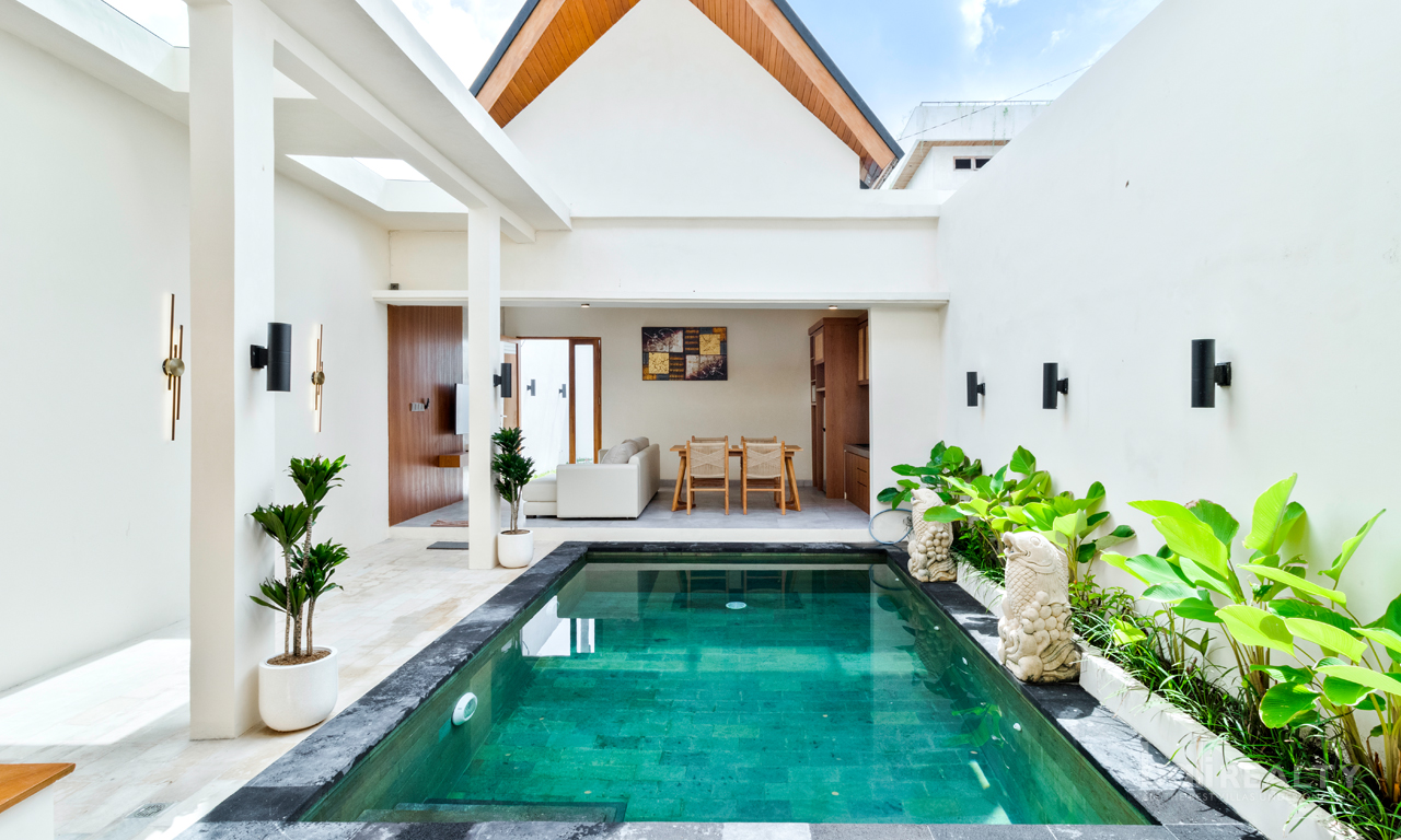 Newly Built 2 Bedroom Freehold Villa located in Buduk, Perenenan