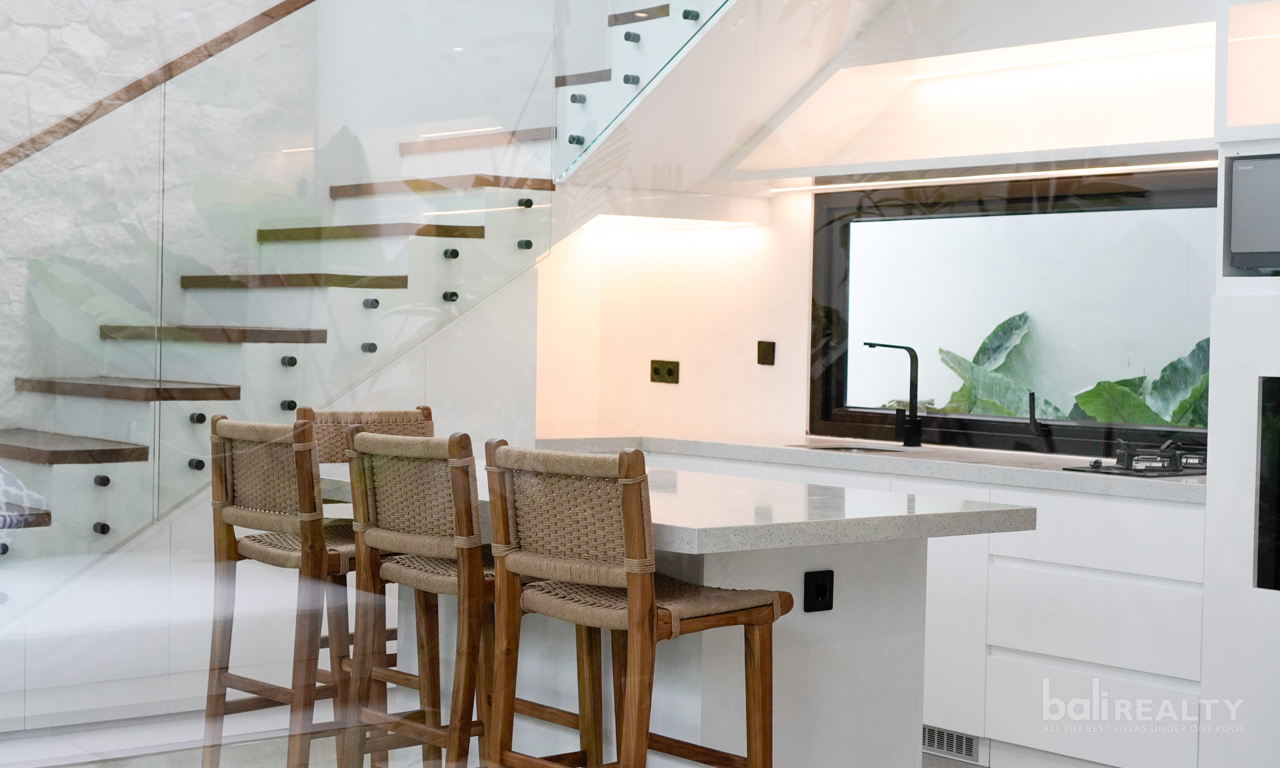 Modern Turnkey Two-Bedroom Leasehold Villa in Canggu’s Desirable Area 2861 — image 3