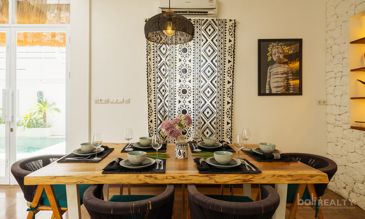 Modern, Well-Designed Two-Bedroom Villa in Berawa – Monthly and Yearly Available — image 10