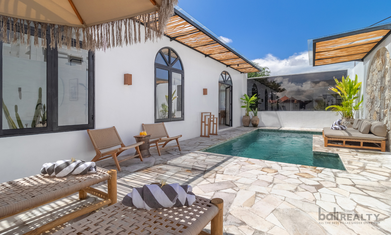 Prime Investment: 4 Units of Modern Two-Bedroom Villas in Strategic Padonan Location — image 1