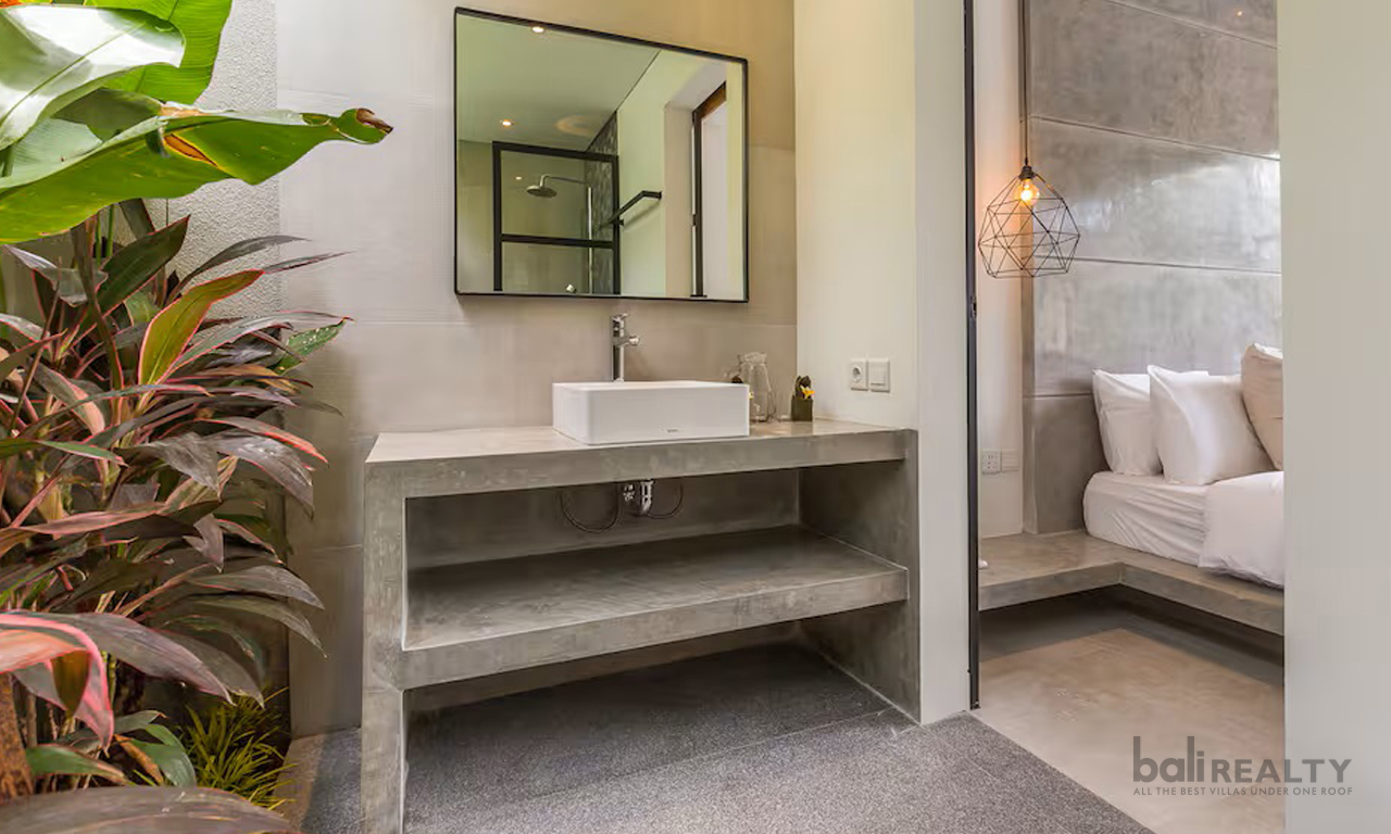 High-Yield Three-Bedroom Villa in Prime Canggu Location — image 12