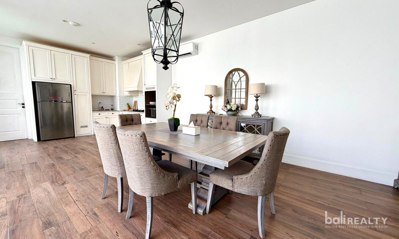 Fully Furnished Three-Bedroom Villa: Monthly & Yearly Rental, Close to Canggu Beach — image 6