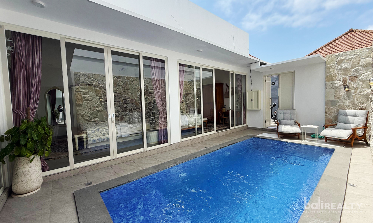 Brand New 2-Bedroom Villa for Rent in Berawa, Canggu 3018