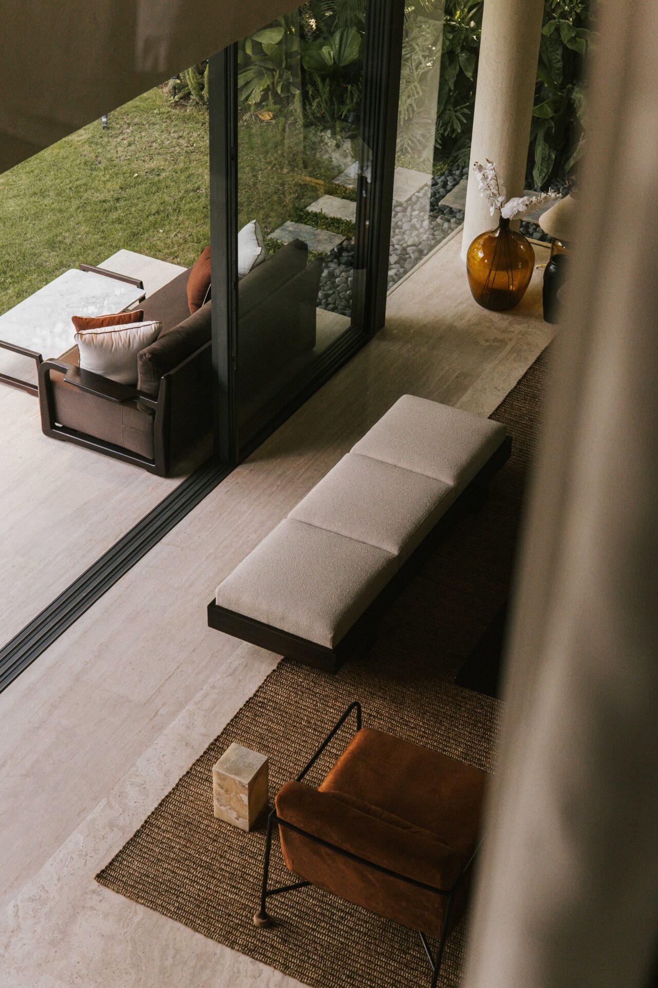 Exceptional 6-Bedroom Villa for Yearly Rental in Umalas — image 5