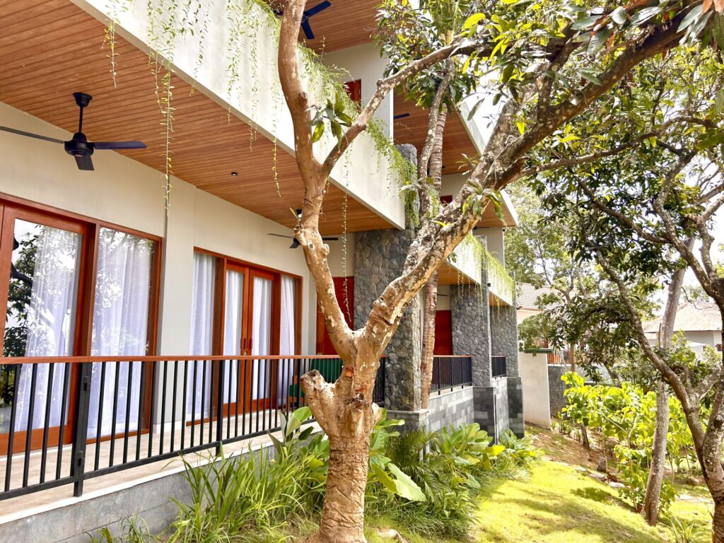 Villa Mountain Heaven Singaraja - Suite Room — image 16