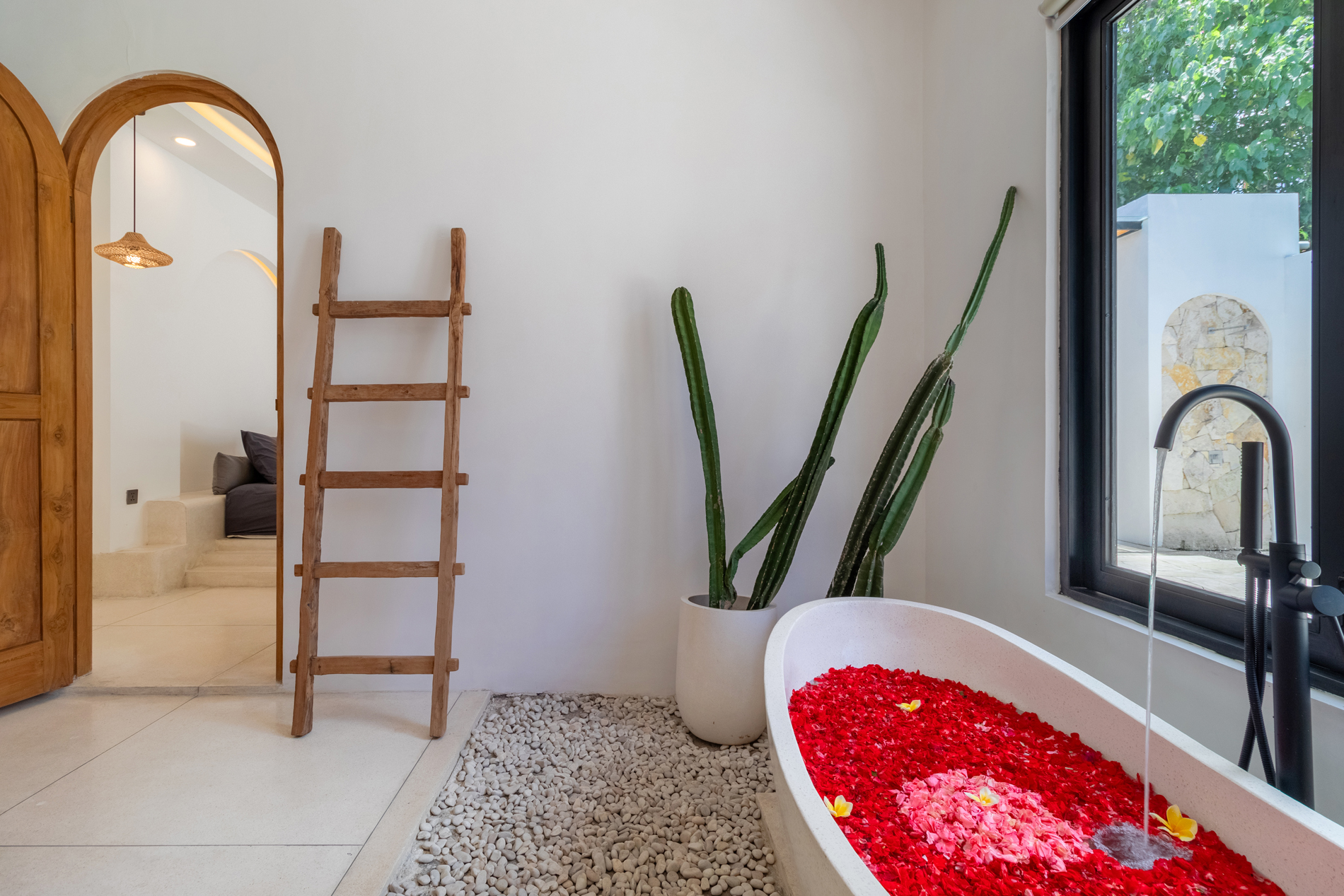 Villa Cinta Padonan ~ Asia Holiday Retreats, Luxury Villas. Handpicked by Experts — image 6