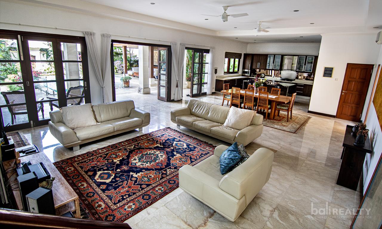 Spacious 3-Bedroom Freehold Villa on 663sqm – Walk to Jimbaran Beach – 2979 — image 3